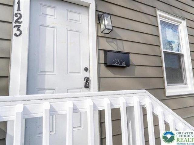 House for sale in Easton, Pennsylvania