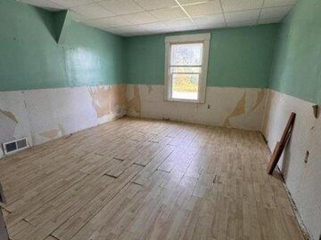 House for sale in East Eddington, Eddington