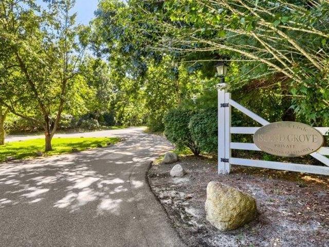 House for sale in Edgartown, Dukes County
