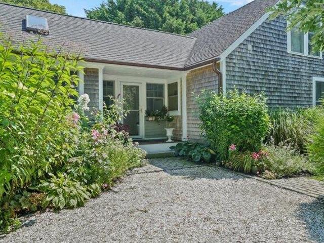 House for sale in Edgartown, Dukes County
