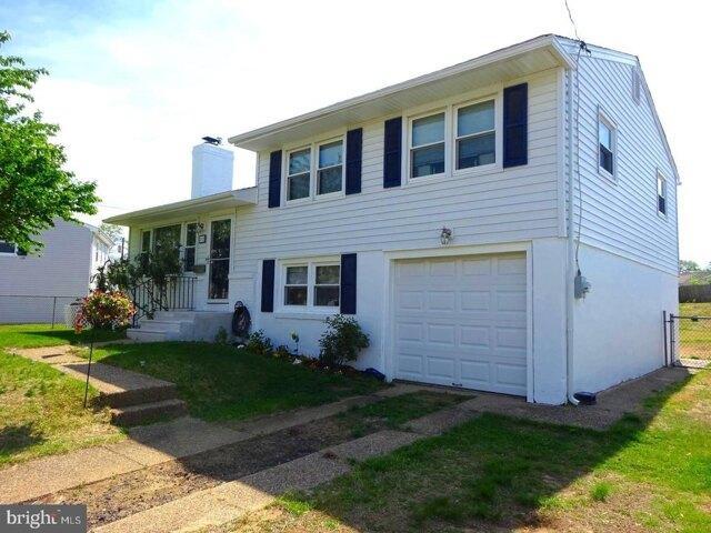 House for sale in Capitol Hill, Edgewater Park Township