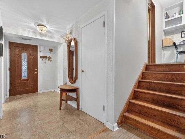 House for sale in Edison, New Jersey