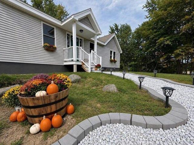 House for sale in South Eliot, Eliot