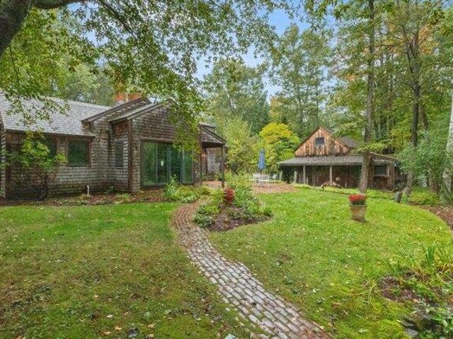 House for sale in Eliot, York County