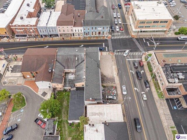 House for sale in Cecilia, Kentucky