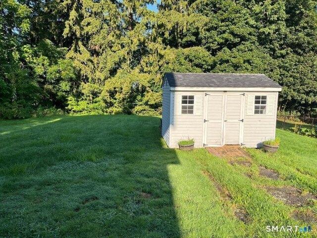 House for sale in Ellington, Connecticut