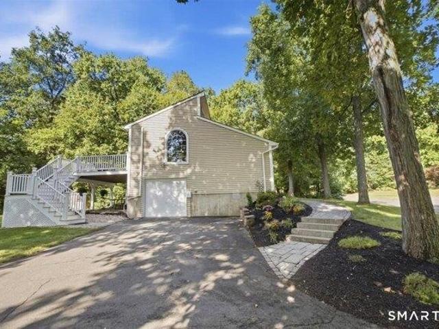 House for sale in Ellington, Capitol Planning Region