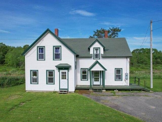 House for sale in Ellsworth, Maine