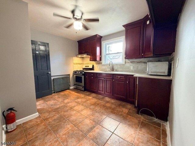 House for sale in Elmwood Park, New Jersey