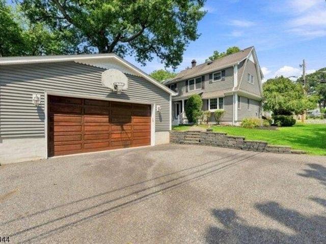 House for sale in Emerson, New Jersey