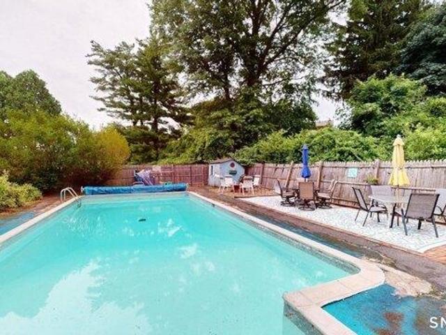 House for sale in Enfield, Connecticut
