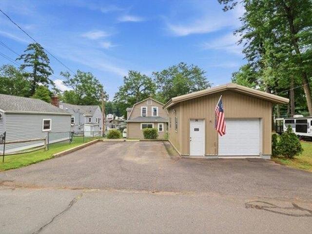 House for sale in Enfield, Connecticut
