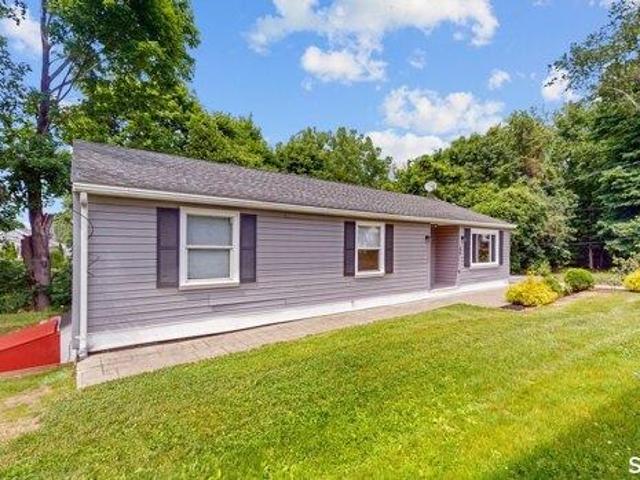 House for sale in Enfield, Connecticut