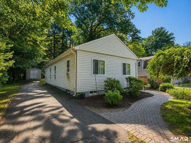 House for sale in Enfield, Connecticut