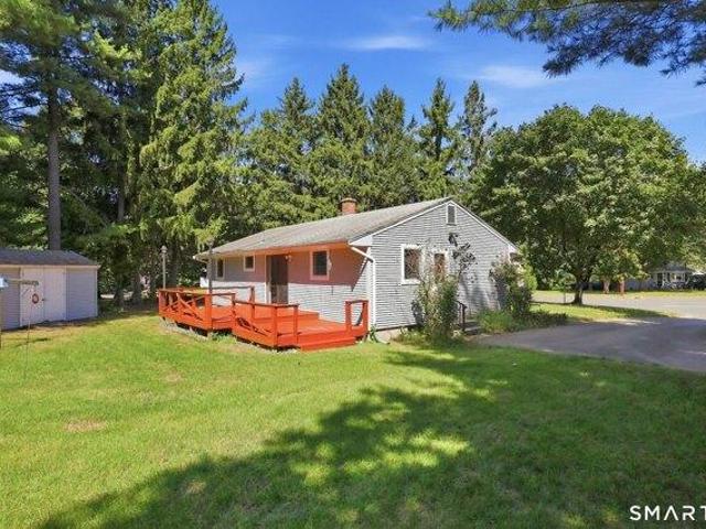 House for sale in Enfield, Connecticut