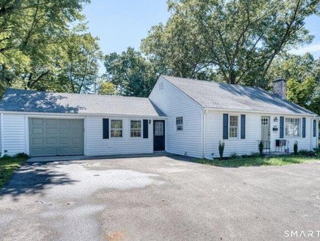 House for sale in Hazardville, Enfield