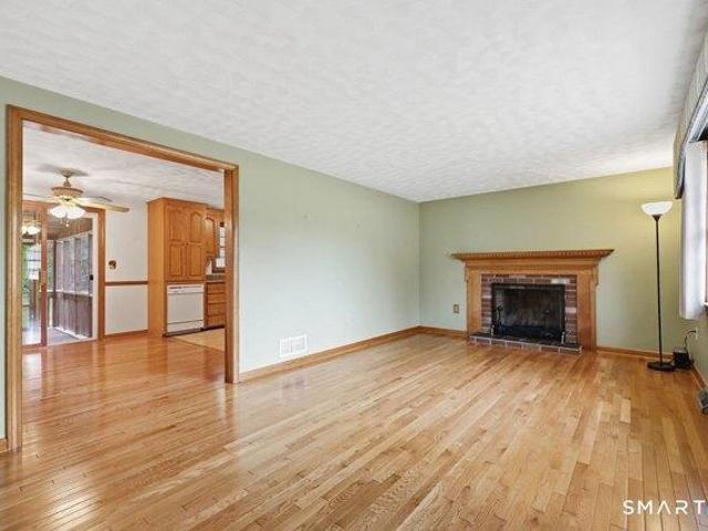 House for sale in Presidential Section, Enfield
