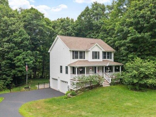 House for sale in New Hampshire