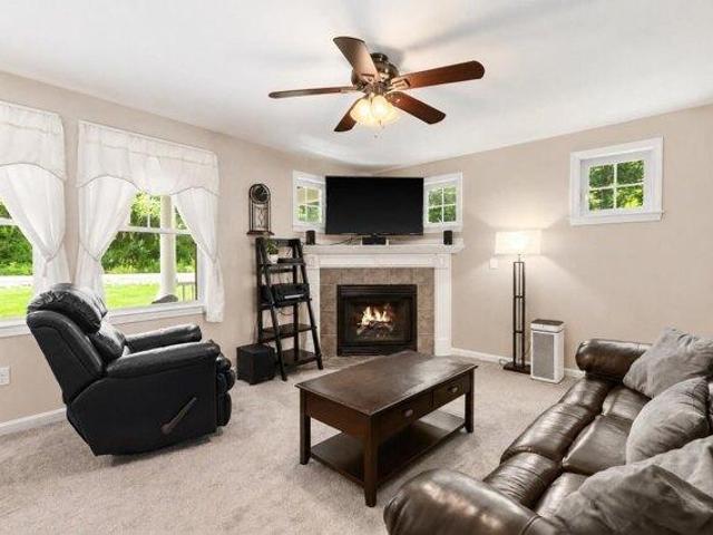 House for sale in New Hampshire