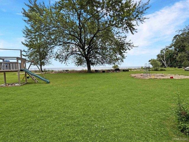 House for sale in Escanaba, Michigan