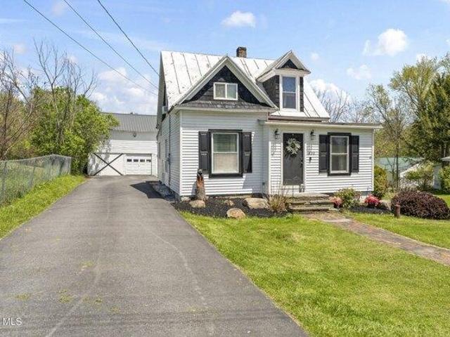 House for sale in New York