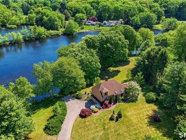 House for sale in Centerbrook, Connecticut