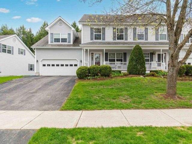 House for sale in Essex Junction, Vermont