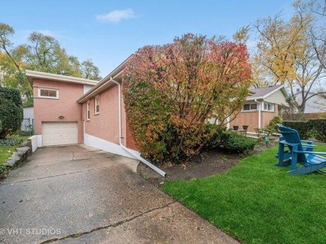 House for sale in Skokie, Illinois