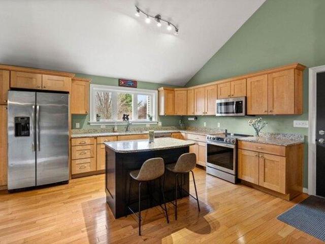 House for sale in Perkins Hill, Exeter