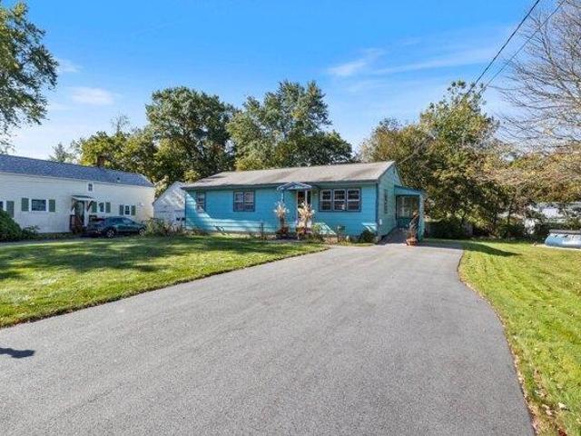 House for sale in West End, Exeter