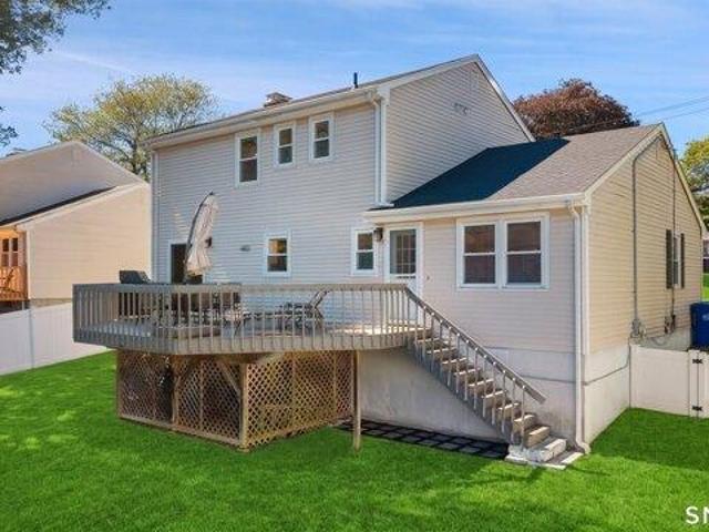 House for sale in Tunxis Hill, Fairfield