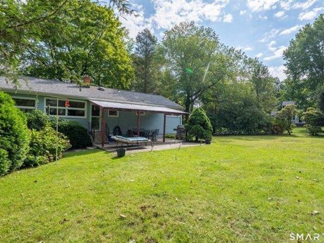 House for sale in Stratfield, Fairfield