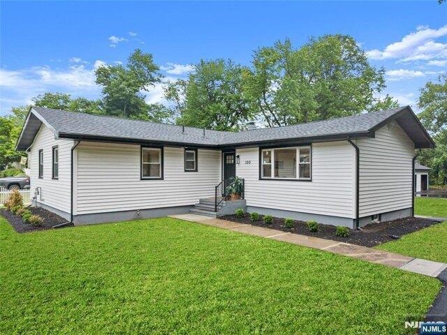 House for sale in Fairfield, New Jersey