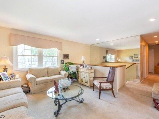House for sale in Fairfield, New Jersey