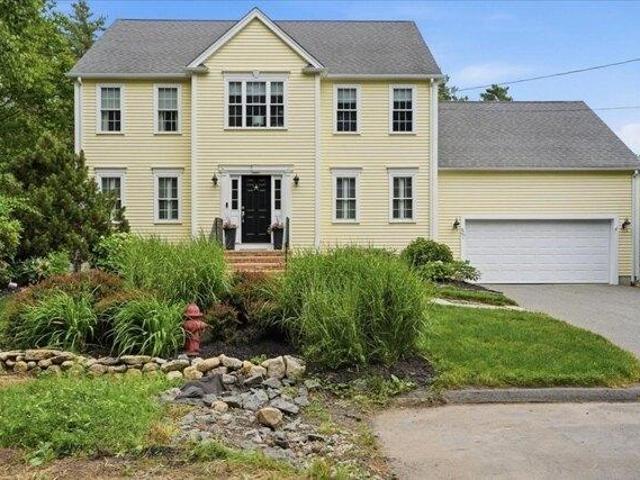 House for sale in Bristol, Massachusetts