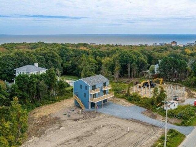 House for sale in Winsegansett Heights, Fairhaven