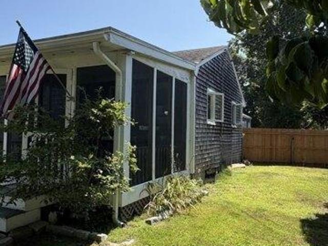 House for sale in Pope Beach, Fairhaven
