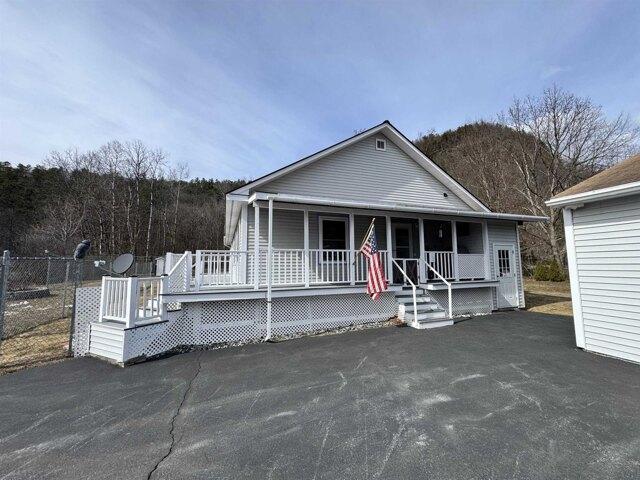 House for sale in Fairlee, Vermont