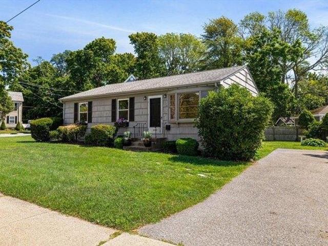 House for sale in Bristol, Massachusetts