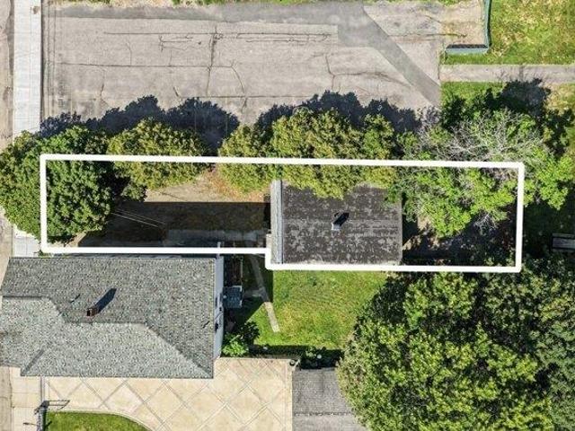 House for sale in Bristol, Massachusetts