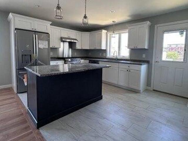 House for sale in Mechanicsville, Fall River