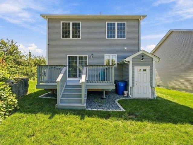 House for sale in Globe Village, Fall River