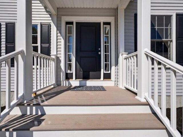 House for sale in Oak Grove Village, Fall River