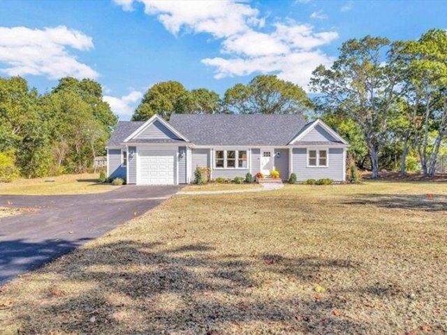 House for sale in East Falmouth, Massachusetts