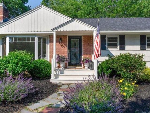 House for sale in Falmouth, Maine