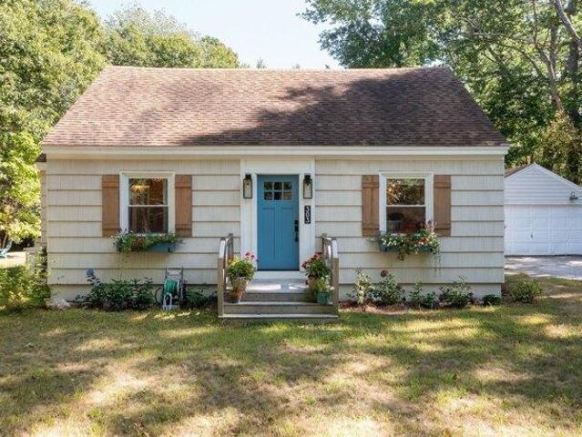 House for sale in Cumberland, Cumberland County