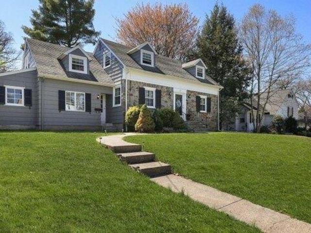 House for sale in Fanwood, New Jersey