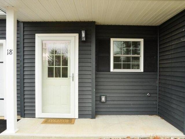 House for sale in Farmingdale, Maine