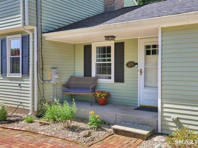 House for sale in Farmington, Connecticut