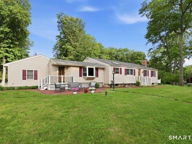 House for sale in Farmington, Connecticut